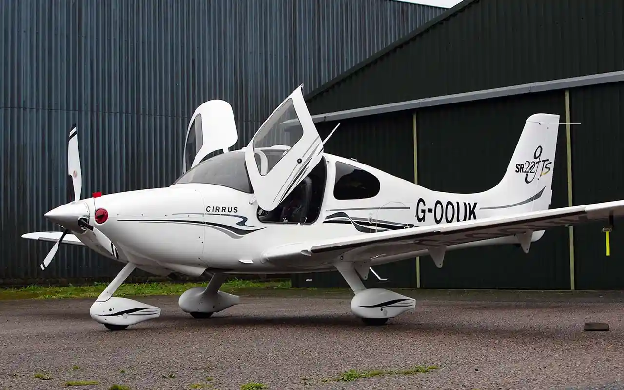 2005 Cirrus SR22 for Sale | Aircraft101