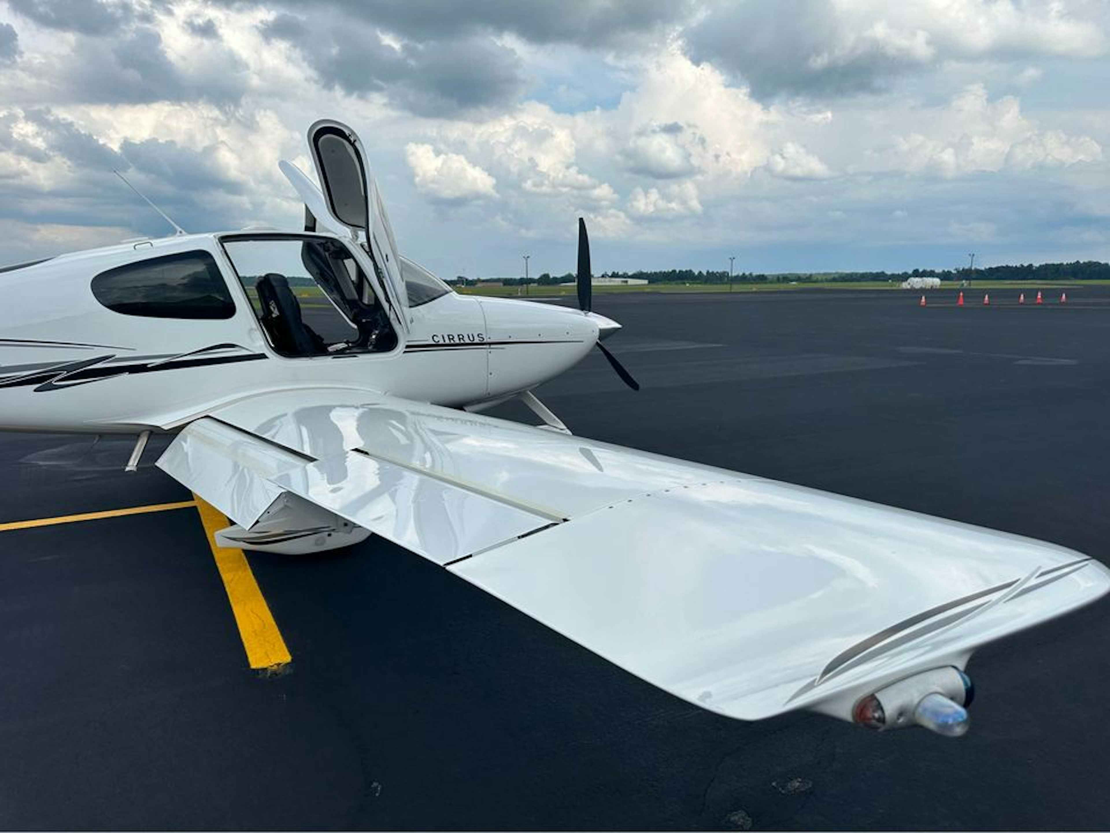 2006 Cirrus SR22 for Sale | Aircraft101