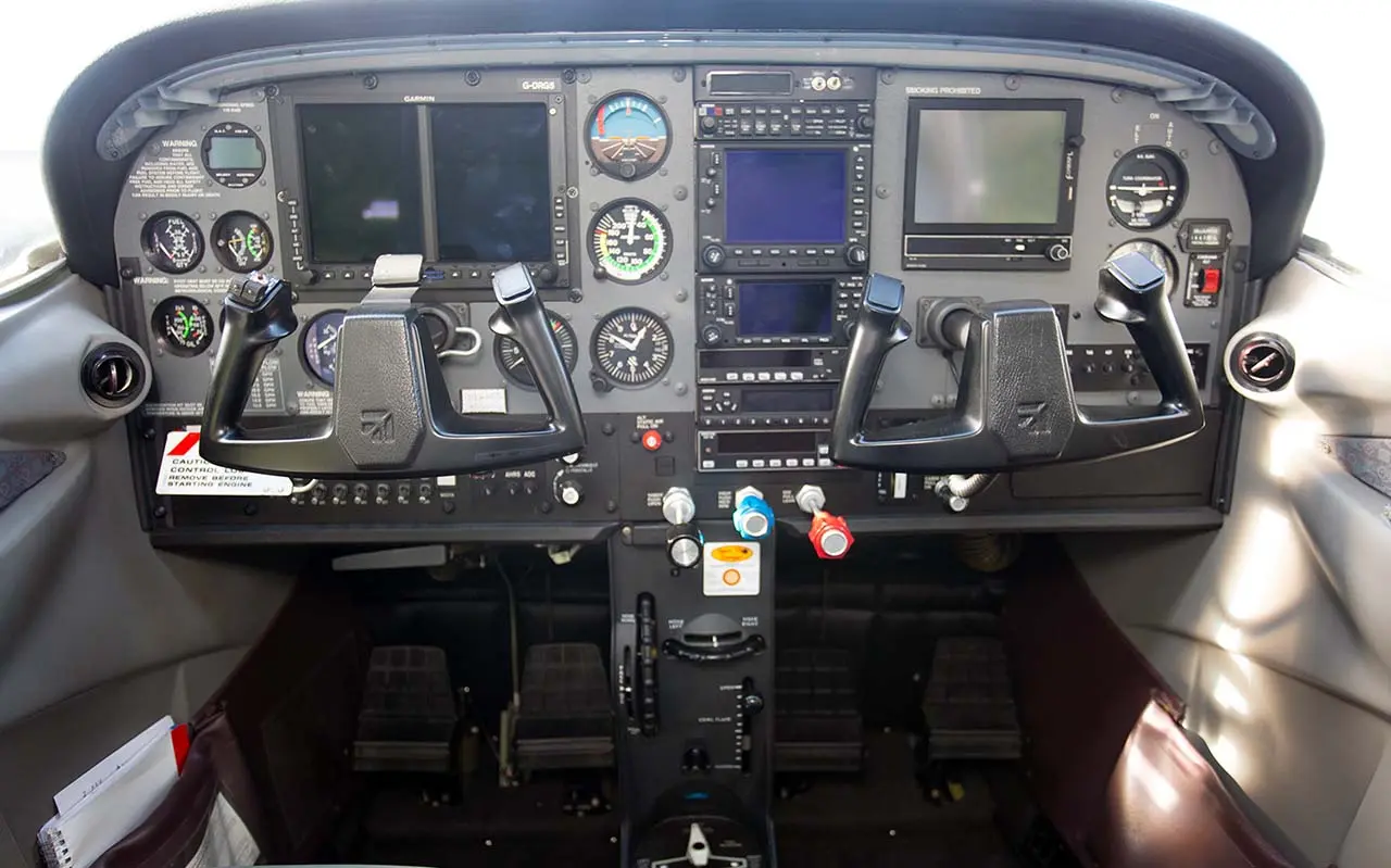 1998 Cessna 182 for Sale | Aircraft101