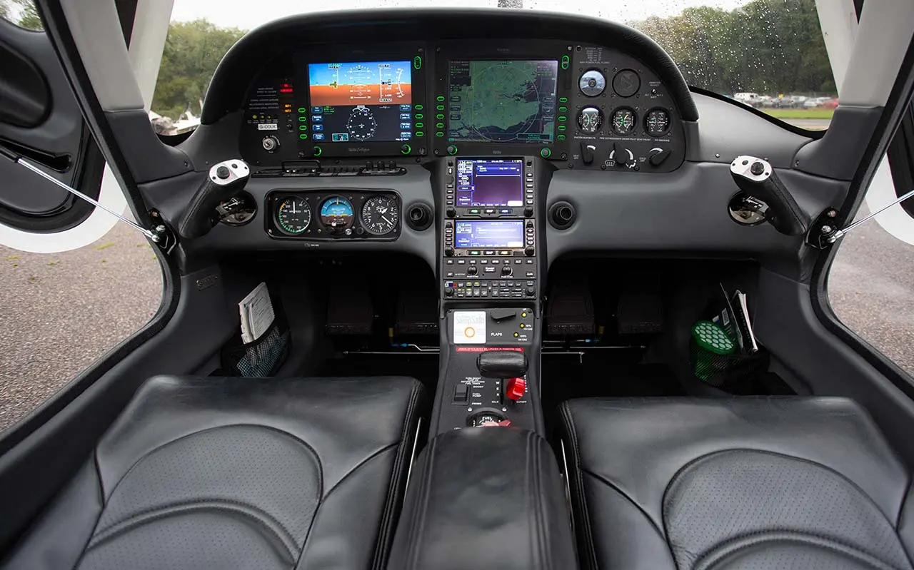 2005 Cirrus SR22 for Sale | Aircraft101