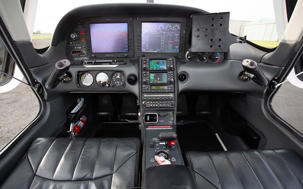 2006 Cirrus SR20 for Sale | Aircraft101