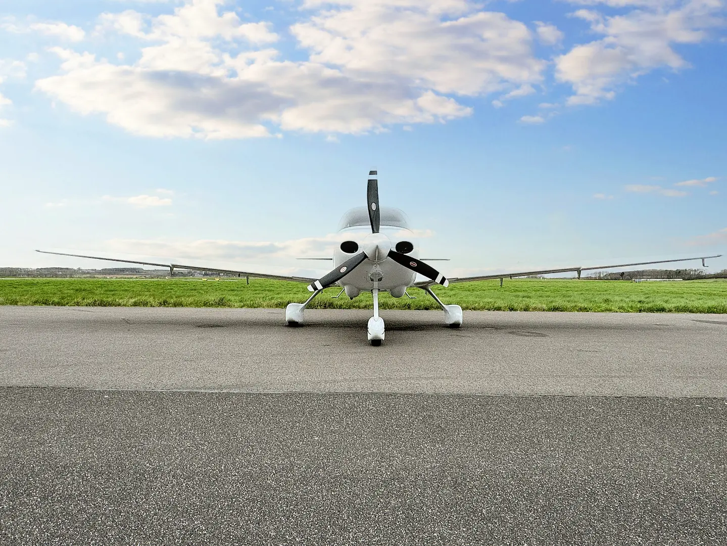 2015 Cirrus SR20 for Fractional | Aircraft101
